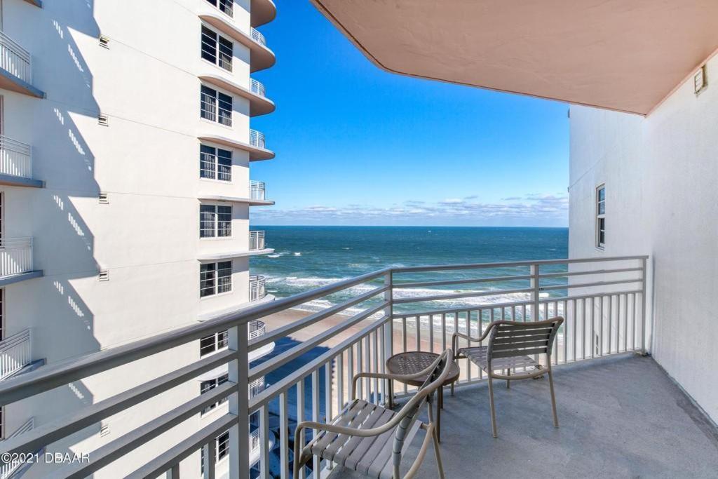דייטונה ביץ' Beachfront Bliss At Ocean Walk Resort - Unit 1701 מראה חיצוני תמונה