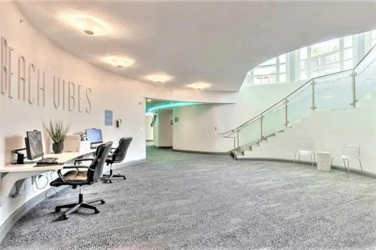 דייטונה ביץ' Beachfront Bliss At Ocean Walk Resort - Unit 1701 מראה חיצוני תמונה