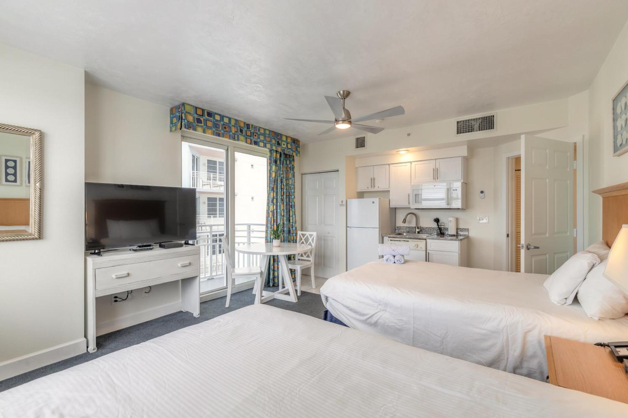 דייטונה ביץ' Beachfront Bliss At Ocean Walk Resort - Unit 1701 מראה חיצוני תמונה
