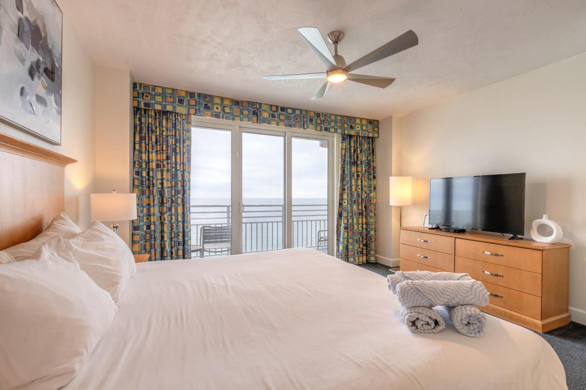 דייטונה ביץ' Beachfront Bliss At Ocean Walk Resort - Unit 1701 מראה חיצוני תמונה